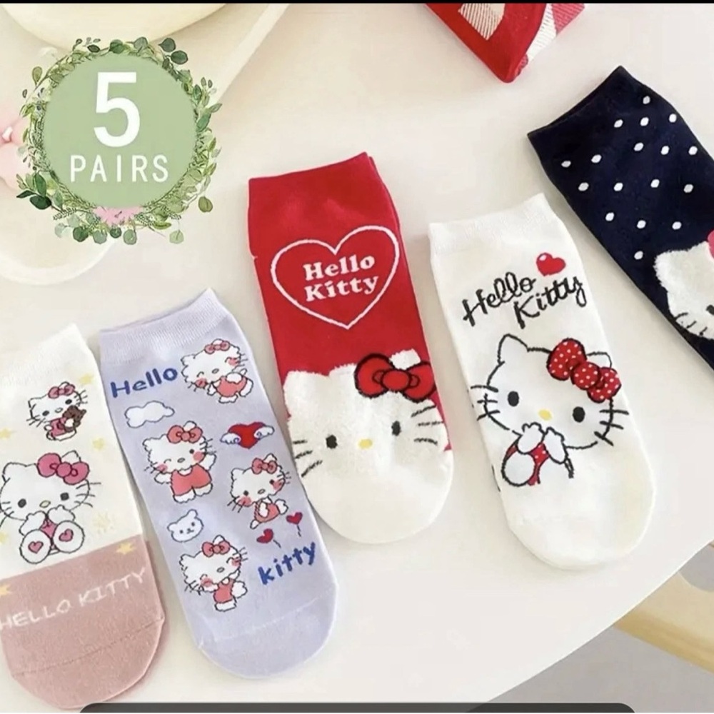 Sanrio Hello Kitty Kids Socks Set - 5 Pairs